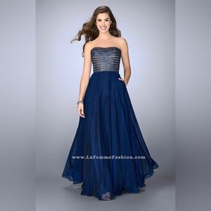 Three Blue La Femme NWT Dresses